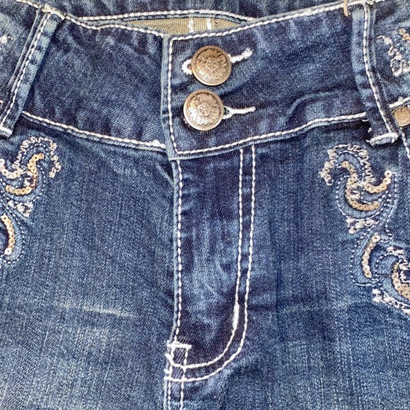 Trinity Ranch Bootcut Jeans - Picture 5 of 15